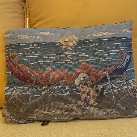 Bess beach theme pillow - Picture 4 of 6